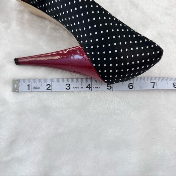 Steve Madden Black and White Polka Dot Heels size 7.5‎ - Picture 10 of 12
